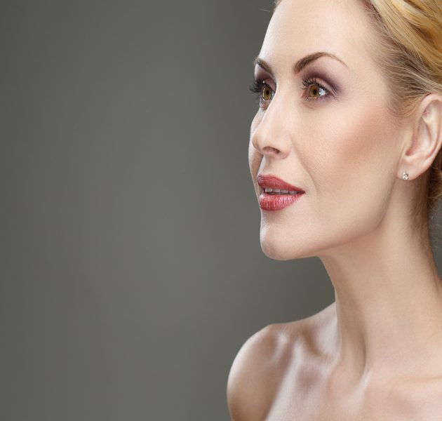 Neck Contouring in Rockford, IL